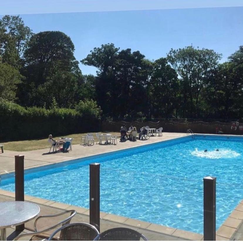 Snowdon Lodge - Glan Gwna Holiday Park Caernarfon - Luxury Family Lodge エクステリア 写真