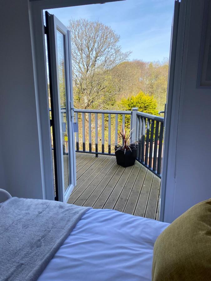 Snowdon Lodge - Glan Gwna Holiday Park Caernarfon - Luxury Family Lodge エクステリア 写真