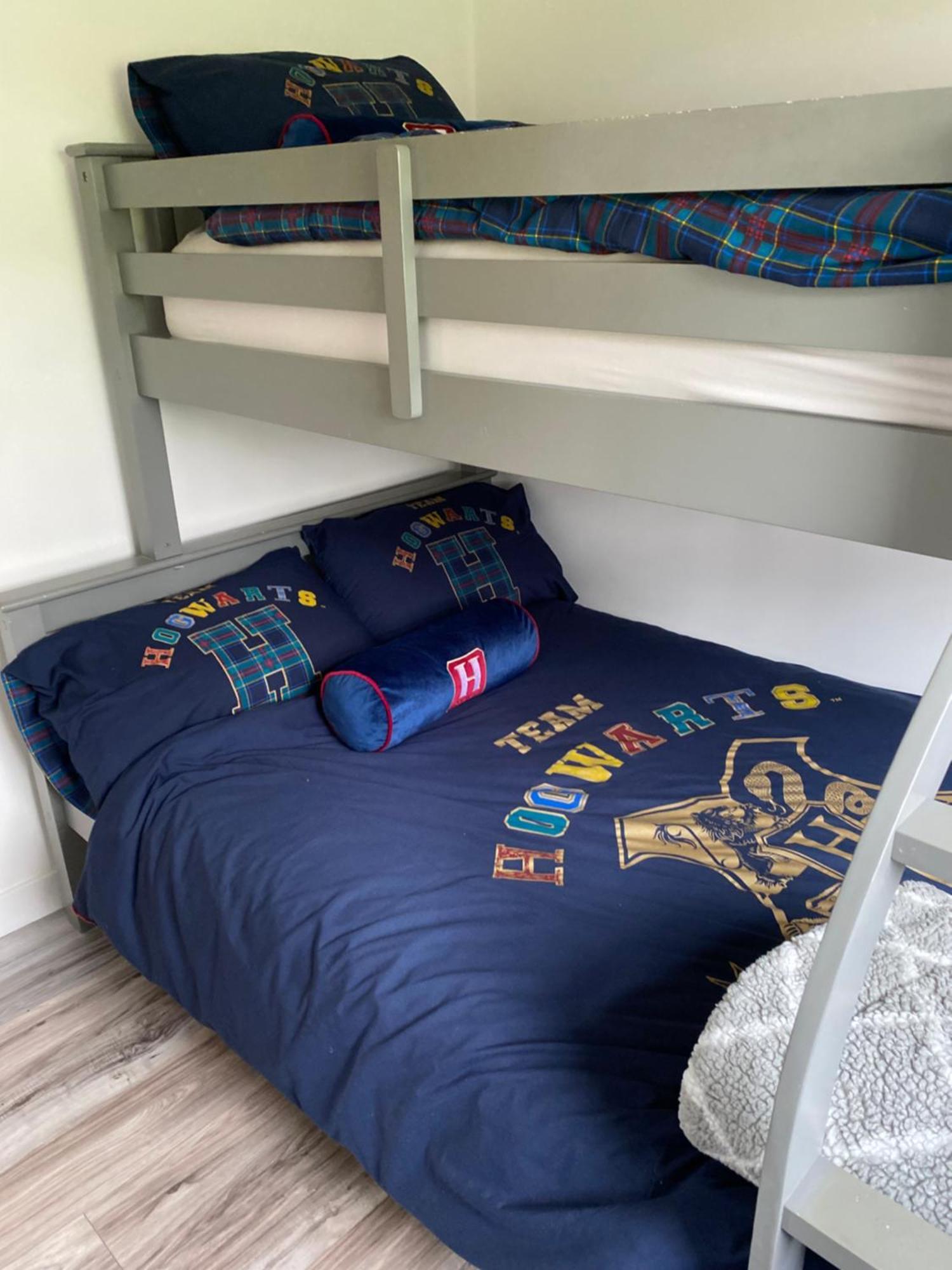 Snowdon Lodge - Glan Gwna Holiday Park Caernarfon - Luxury Family Lodge エクステリア 写真